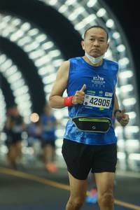 BIB: 2023, 42905
                            <button type="button" onclick="openModal(20783089)" class="btn btn-primary btn-sm float-right btn-popup" data-toggle="modal" data-target=".modal-high-quality">
                        <i class="fas fa-shopping-cart"></i> Add to Cart
                    </button>
                                            <button type="button" onclick="isThisMe(20783089, true)" class="btn btn-success btn-sm float-right btn-popup btn-isme hidden" data-toggle="tooltip" data-placement="bottom" title="นี่คือรูปของคุณใช่ไหม คลิกที่นี่เพื่อเอาเข้าอัลบั้ม">
                        <i class="fas fa-plus"></i> Add to album
                    </button>
                    <button type="button" onclick="isThisMe(20783089, false)" class="btn btn-warning btn-sm float-right btn-popup btn-isnotme hidden">
                        <i class="fas fa-ban"></i> Remove from album
                    </button>